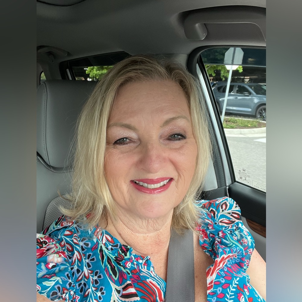 Meet your Posher, Trish